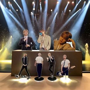 Expositor de Acrílico Personalizado de KPOP Jimin, Nuevo Álbum, Impresión UV a Doble Cara, Banner y Figuras de Plástico - Product Image 4