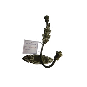 Décoration murale de salle de bain Crochet mural en métal finition bronze antique Design fait à la main Vêtements Manteau ou sac Crochet en métal suspendu - Product Image 1