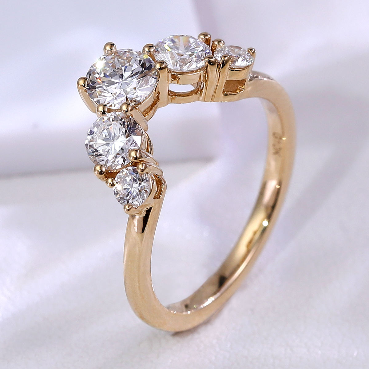 แหวนเพชรแล็บทองแท้ 10k