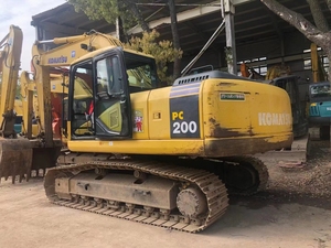 Excavatrice sur chenilles Komatsu PC200-7 20T d'occasion |   Machinerie lourde d'origine japonaise pour l'exploitation minière et la pierrierie - Product Image 4