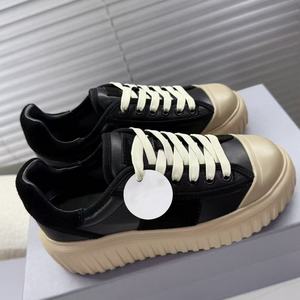 Zapatillas de Baloncesto con Plataforma y Punta Redonda, Diseño Casual de Lujo con Parte Superior de Cuero Genuino, Antideslizantes y Siempre a la Moda - Product Image 1