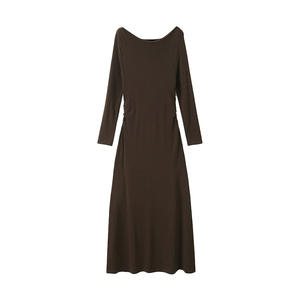 รันฉี พลัสไซส์เดรสไหมพรมทรงเอไหล่ตก สีน้ำตาลเข้ม แขนยาว เดรสผู้หญิง เอวธรรมชาติ - Product Image 1