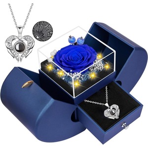 กล่องของขวัญรูปดอกกุหลาบ ตกแต่งด้วยดอกไม้สีแดง กล่องโชว์เครื่องประดับสุดโรแมนติก ปรับแต่งได้ตามความต้องการของคุณ - Product Image 3