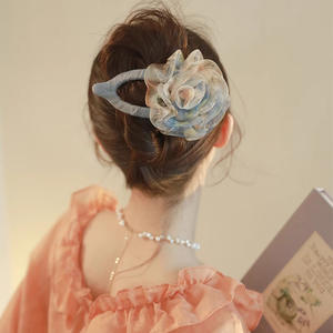 Pinza de Pelo con Diseño de Flores, Estilo Dulce y Primaveral para Mujer, Nueva Pinza de Pelo de Tela, Accesorios para el Cabello - Product Image 1