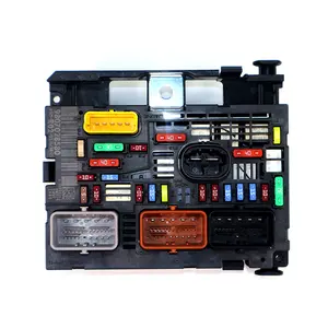 Caja de Fusibles del Motor 9807028580 <span class=keywords><strong>BSM</strong></span>-R02 R19 para Peugeot 3008 407 5008 <span class=keywords><strong>Citroen</strong></span> C4 C6 - Product Image 1