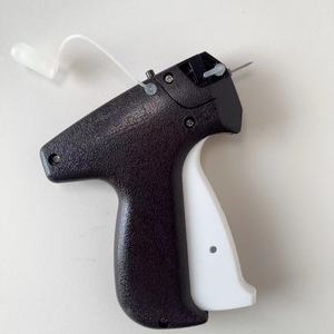 Pistolet d'étiquetage et d'étiquetage de prix micro-point Standard avec barbes pour vêtements t-shirt chaussettes blanchisserie - Product Image 3