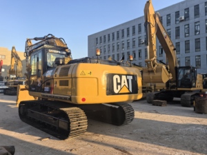 99% new Used CAT 330D2L Crawler Excavator Second Hand Caterpillar 330D2L Digger <b>Stocking</b> with Great Quality in stock - Product Image 4