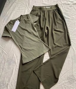 Pantaloni Larghi Estivi da Donna AIL Personalizzati di Marca di Lusso, Casual, per Yoga, Traspiranti e Confortevoli - Product Image 5