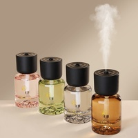 Nouveau diffuseur d'air purificateur d'ambiance en verre 2026 pour voiture, alimenté par USB, 120 ml, éliminateur d'odeurs, accessoires de décoration intérieure, flacon
