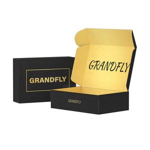 תיבות אריזה של מטוסים שחורים מותאמים אישית עם לוגו צבע מתקפל תיבת משלוח מתנה גלי קרטון גלי תיבת דואר - Product Image 1