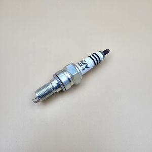 Bougie d'allumage Iridium IX 5448/3521 CR9EIX 5078 DR9EIX 4286 CR8EIA-9 pour moteurs de moto CBR avec type à vis - Product Image 4