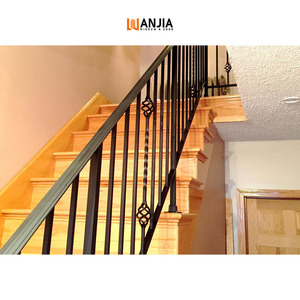 Barandillas de Hierro Forjado de Diseño de Lujo Personalizadas, Barandillas de Hierro con Recubrimiento <span class=keywords><strong>en</strong></span> Polvo para Balcones Exteriores, Escaleras, Balaustradas de Hierro Forjado - Product Image 2