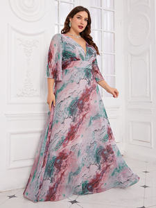 Robe de soirée élégante à col en V en mousseline de soie plissée à manches cloche, motif floral coupé au hasard, teinture par immersion, imprimé numérique de flou végétal - Product Image 6