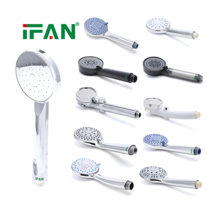 Douche à main IFAN au design simple, installation facile pour les propriétaires de locatifs - Product Image 4