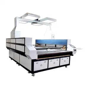 Machine de découpe laser Carton Laser Machine pour révélé dans le tissu de soie pour E Cuir Laser Cutter Fabricants