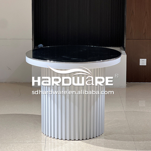 Ensemble de chaises et de table de mariage avec plateau en verre trempé et structure en acier inoxydable au design moderne pour les fêtes - Product Image 5