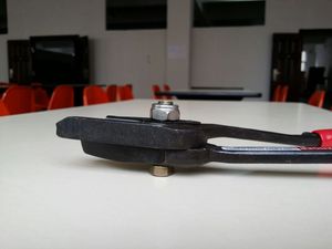 Up to 1 1/4&quot; Standard Steel Band Cut-off <strong>Scissor</strong> With CE Certified Metal Strapping Tool - Product Image 2