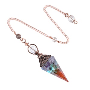 Pendolo Antico in Cristallo <span class=keywords><strong>Rosso</strong></span> Arcobaleno Esagonale con Bordo in Resina e Agata, Pietra Preziosa per Guarigione Energetica, Vendita all'Ingrosso - Product Image 1