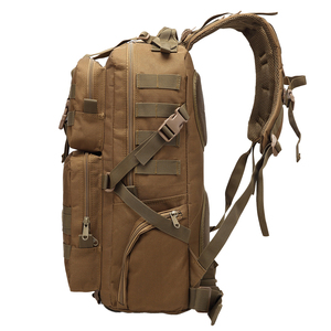 Mochila Táctica de Camuflaje Impermeable de 45L al por Mayor, Forro de Nailon de Alta Calidad, Estructura Interna, Estilo Moderno para Senderismo al Aire Libre - Product Image 2
