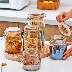 Barattoli in Vetro Ambrato Ermetici da 500ml, 750ml, 1000ml, 1500ml con Tappo Sigillato ad Anello in Gomma per Uso in Cucina - Product Image 1