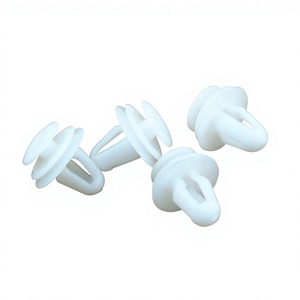 Clips de Plástico para Paneles de Puerta de Coche 67771-12050 30006620 para Reparación y Reemplazo de Molduras Interiores, Material PP - Product Image 4