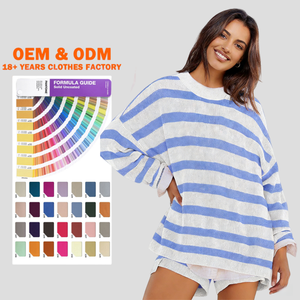 Conjuntos de Salón para Mujer al por Mayor Personalizados, Conjuntos de 2 Piezas, Top de Punto Rayado de Manga Larga Oversize y Shorts a Juego, Conjuntos de Suéter - Product Image 1