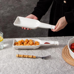 Plato de cerámica para botella de vino, forma irregular blanca, para aperitivos, postres, uso en fiestas, hotel, café, té, plato para servir. - Product Image 4