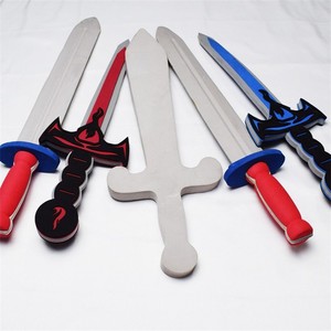 Vente chaude sûr mousse EVA souple enfants mini anime jouet épée et bouclier ensemble Kids Play Knights - Product Image 2