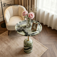 Table d'appoint haut de gamme en marbre naturel durable et moderne, plateau unique à veines vertes, mobilier de salon