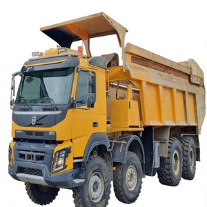 Camion benne Volvo FMX 8X4 Euro 5 de 2016 avec transmission automatique et capacité de charge supérieure à 50 tonnes - Product Image 1