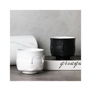 Vase de visage muse en céramique émaillée créative de Style nordique pour le stockage et l'affichage de plantes vertes de fleurs sèches à la maison ou d'ornements de jardin - Product Image 3