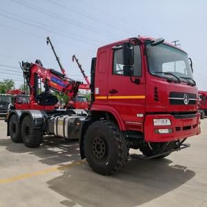 Camión Chasis Todoterreno HOWO 6x6 Directo de Fábrica <span class=keywords><strong>con</strong></span> Grúa <span class=keywords><strong>Forestal</strong></span> de 3 Toneladas M100L-74 y Garra para Madera para Manipulación de Leña, Motor y Bomba de Engranajes - Product Image 3