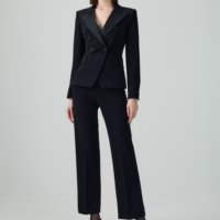 Solapa de pico de doble botonadura de negocios negra Mtm para mujer con traje de esmoquin de seda satinada estilos personalizables
