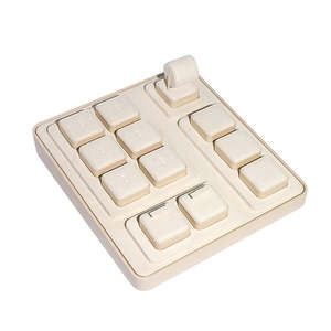 木製ジュエリーディスプレイセット、指輪ディスプレイ、小売店向けジュエリーディスプレイ（カスタムメイド） - Product Image 4