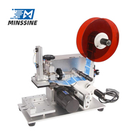 Machine d'étiquetage semi-automatique à grande vitesse pour bouteilles en plastique et en verre, avec moteur électrique auto-adhésif et PLC, pour cartons, facile à utiliser