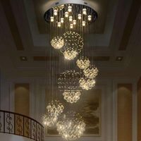 Lustre moderne en cristal K9 pour escalier, grand et long, avec pendentifs suspendus, idéal pour villa duplex, hôtel, en forme de goutte de pluie, en spirale, avec éclairage à intensité variable