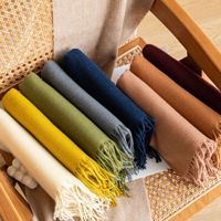 Meilleures ventes, prix d'usine, écharpe classique unie, couleur unie, 1 dollar, écharpes en polyester pour les magasins à 1 dollar