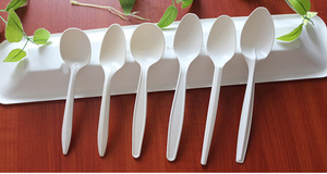 Cuillères et fourchettes jetables robustes en <span class=keywords><strong>plastique</strong></span> – Vaisselle durable et résistante en PP de qualité alimentaire / amidon de maïs biodégradable - Product Image 4