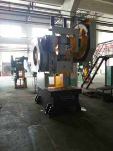 לחץ מכני תעשייתי כבד-כבד עם דיוק חבטות דיוק במהירות גבוהה עבור עבודת מתכת - Product Image 4