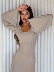 เดรสไหมพรมแขนยาวทรงปล่อยชาย คอทรงกลม สายรัดหลัง สีพื้น ลายทาง สำหรับผู้หญิง - Product Image 2