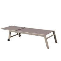 Chaise longue en maille pour Patio extérieur, mobilier de piscine extérieur rembourré, fauteuil inclinable avec roulettes