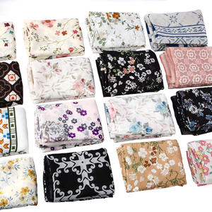 מותאם אישית malaysia הדפס קול ריבועי כותנה מרובע חיג 'אב tudung צעיף בוואל צעיף המוסלמי צעיף - Product Image 3