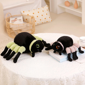 Peluche Morbido a Forma di Ragno - Simpatico Animale di Peluche, Sicuro e Abbracciabile per Bambini e Collezionisti - Product Image 3