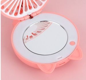 Nuevo Ventilador de Mano Plegable Recargable por USB con Tres Velocidades Ajustables - Product Image 4