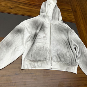 Sweat à capuche surdimensionné à fermeture éclair avec logo imprimé en couleur Dirty Washed Spray pour hommes - Product Image 3