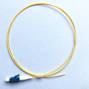 Giá Nhà Máy <span class=keywords><strong>LC</strong></span> <span class=keywords><strong>UPC</strong></span> APC Chế Độ Đơn 9/125 MM OM1 OM2 <span class=keywords><strong>OM3</strong></span> <span class=keywords><strong>OM4</strong></span> 0.9Mm G657A LSZH 1M 1.5M Sợi <span class=keywords><strong>Pigtail</strong></span> - Product Image 4