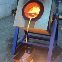 Fourneau de fusion à induction Topyro 5-200 kg avec contrôle PID automatique pour la fusion de ferraille, acier, cuivre, aluminium et la coulée de métaux