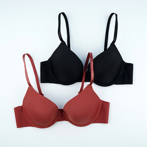 Reggiseno lucido con anello in acciaio, tre file e due fibbie, spalline regolabili, alla moda, push-up, all'ingrosso - Product Image 5