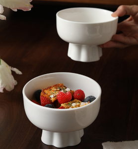 Juego de tazones de cerámica con logotipo personalizado, base festoneada, tazón para postre con pie para té de la tarde, hotel, restaurante, boda, venta al por mayor - Product Image 1