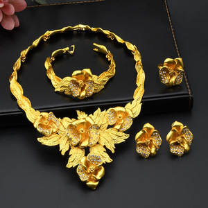 <strong>Indian</strong> 24k Gold Plated Traditional <strong>Artificial</strong> <strong>Jewellery</strong> Sets Wedding Bridal Dubai Necklace Bracelet Earrings Ring Return Gift